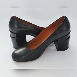 Clergerie Paris Elegant Black Leather Block Heel Shoes. Size 35 EU. Never Used.